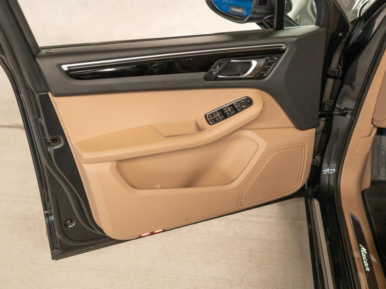 2023 Porsche Macan Pompano Beach FL