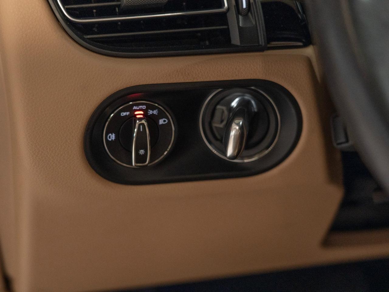 2023 Porsche Macan Pompano Beach FL