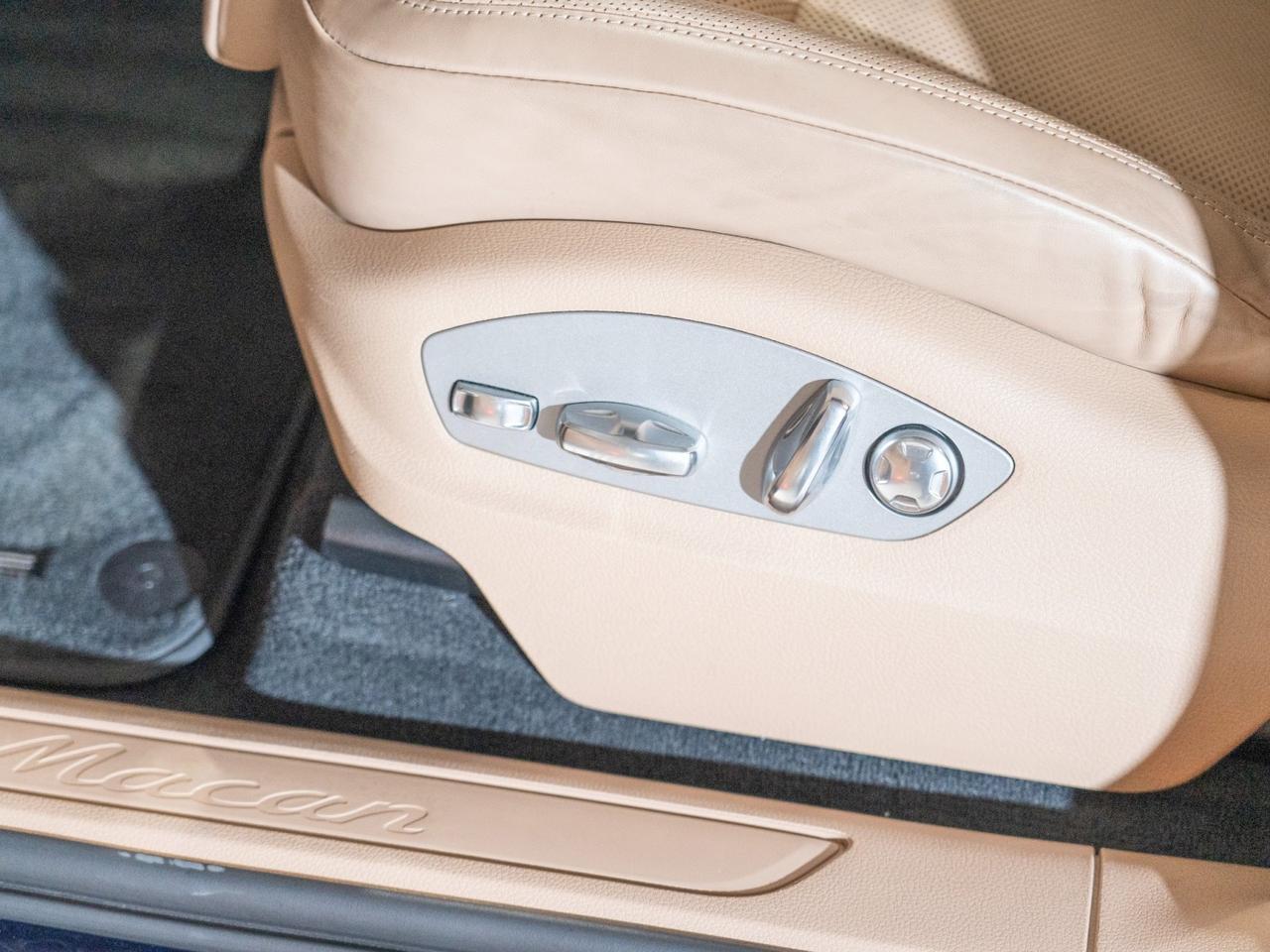 2023 Porsche Macan Pompano Beach FL
