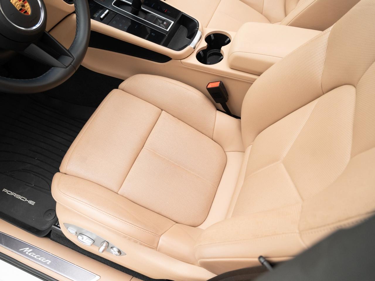 2023 Porsche Macan Pompano Beach FL