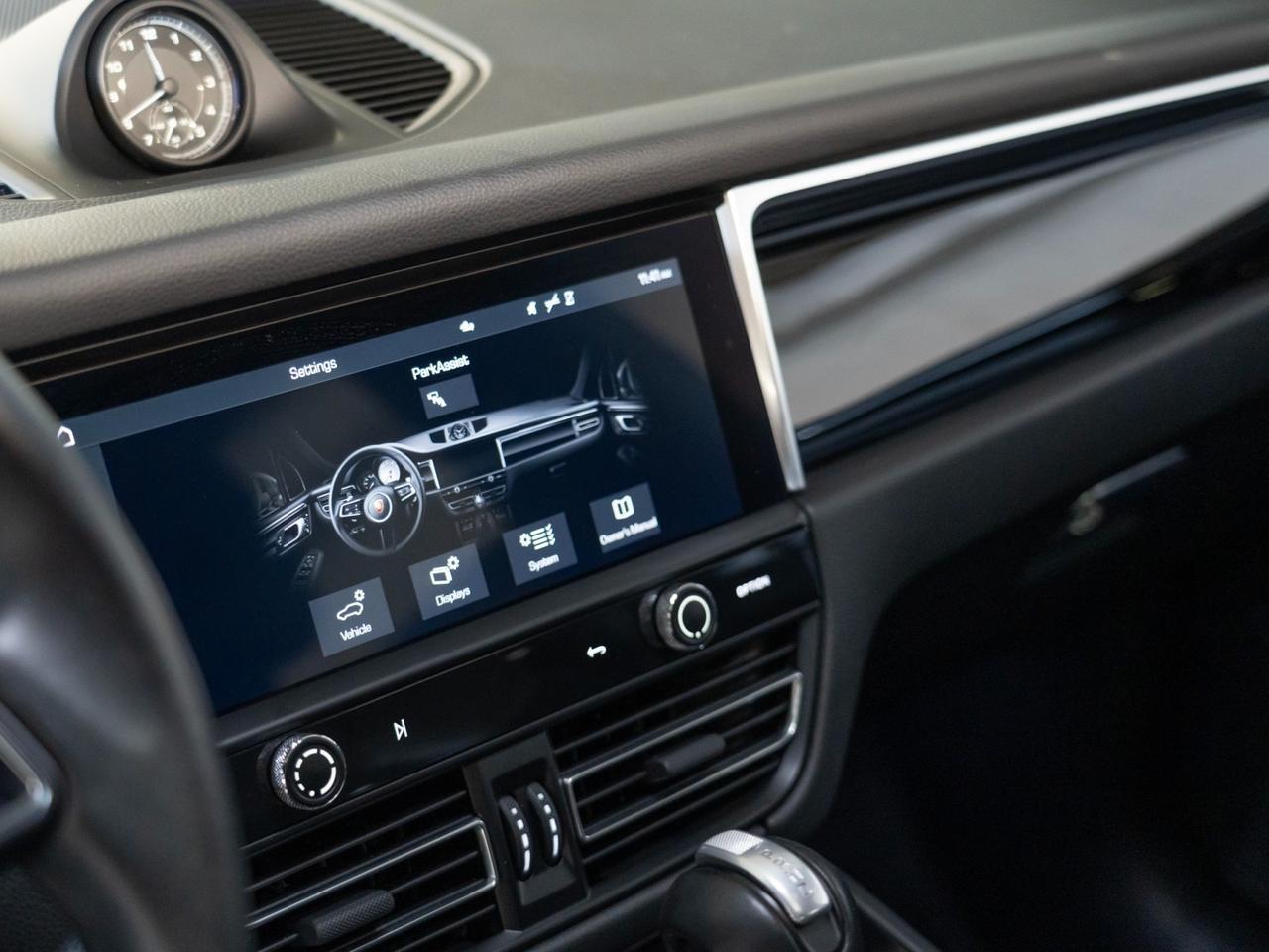 2023 Porsche Macan Pompano Beach FL
