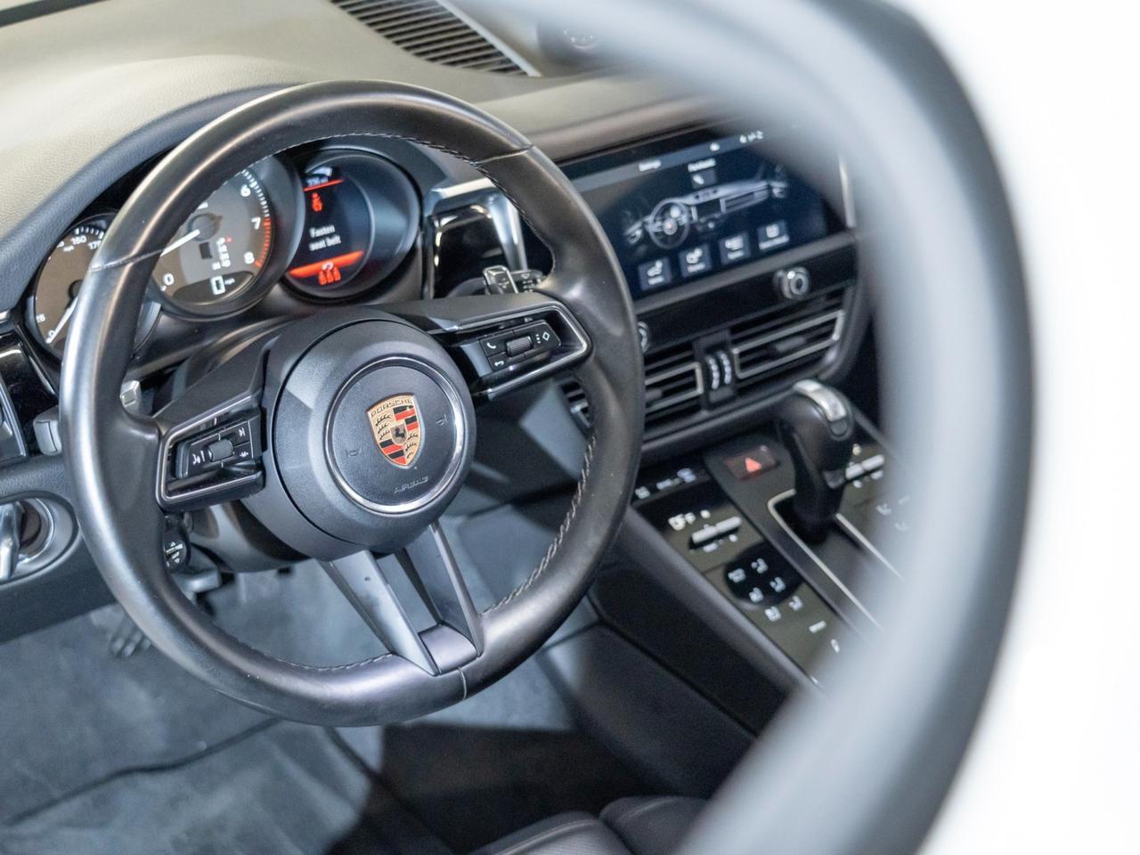 2023 Porsche Macan Pompano Beach FL