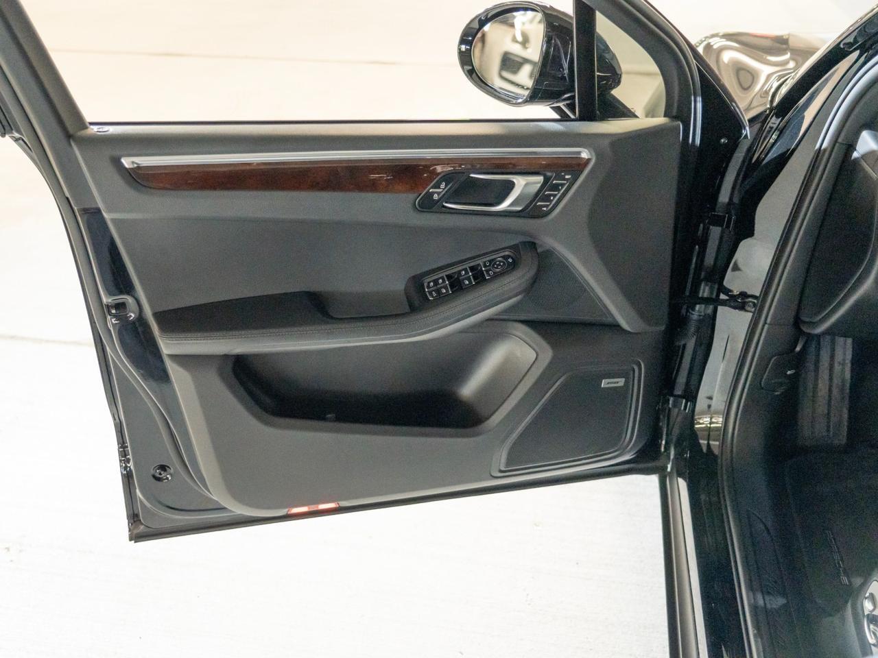 2023 Porsche Macan Pompano Beach FL