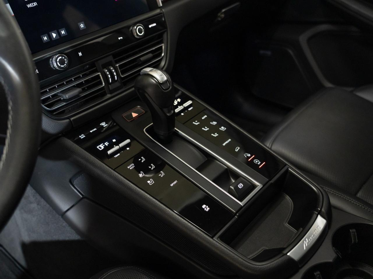 2023 Porsche Macan Pompano Beach FL