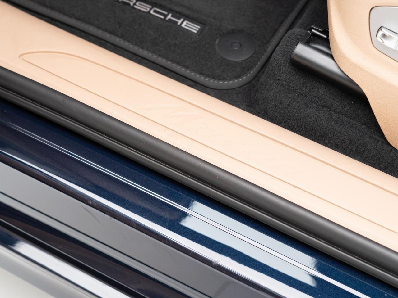 2023 Porsche Macan Pompano Beach FL