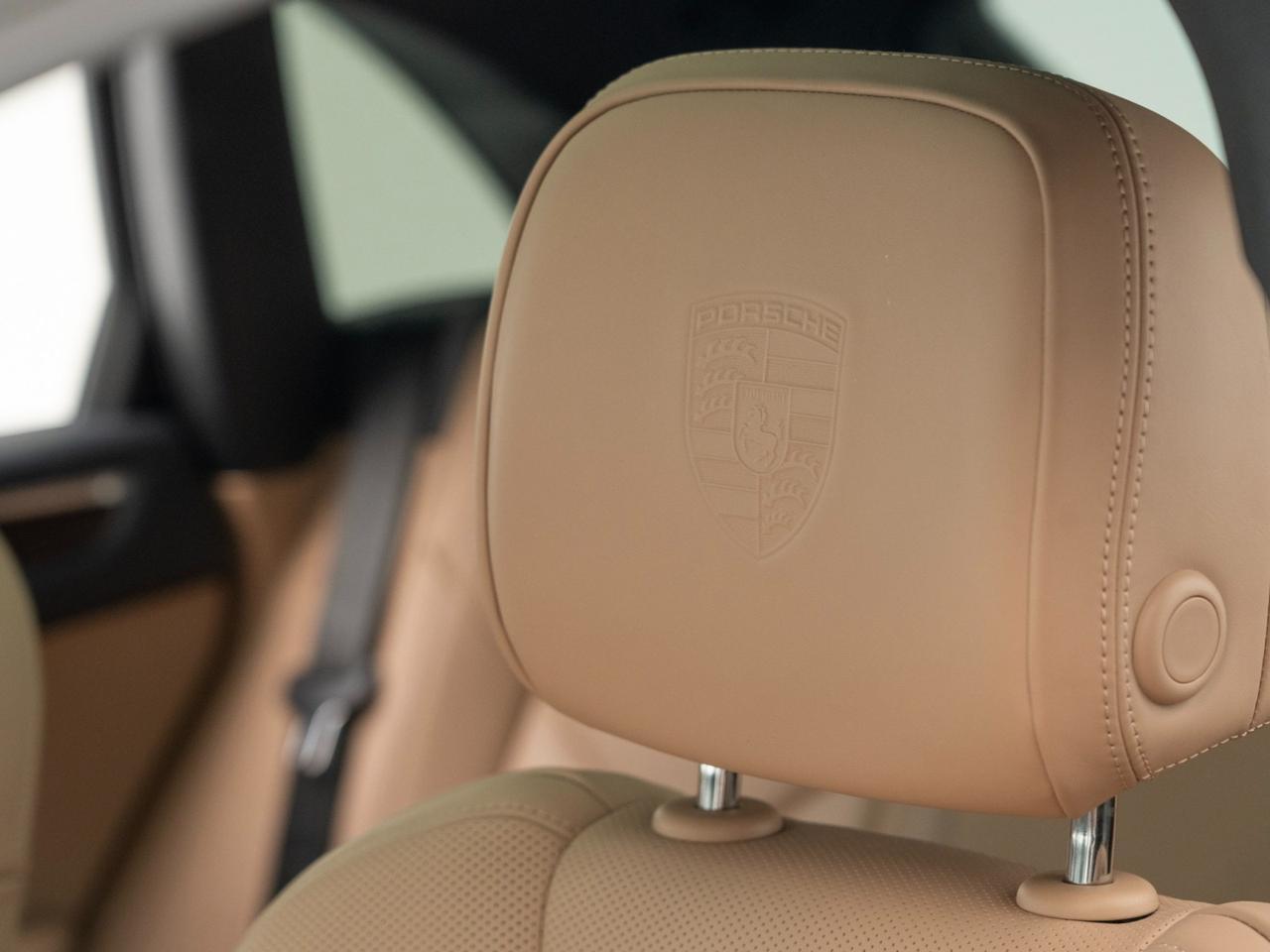 2023 Porsche Macan Pompano Beach FL