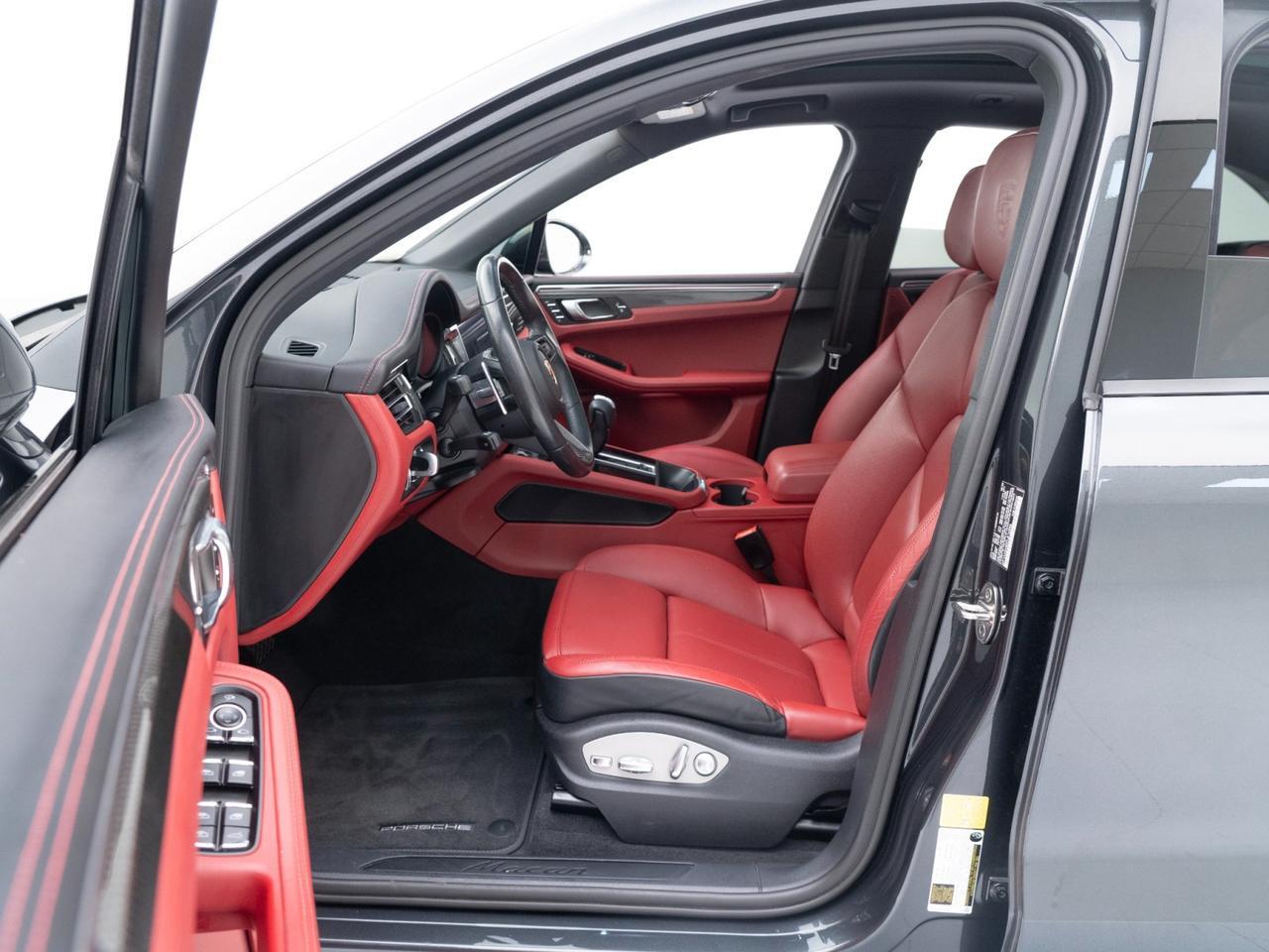 2023 Porsche Macan Pompano Beach FL