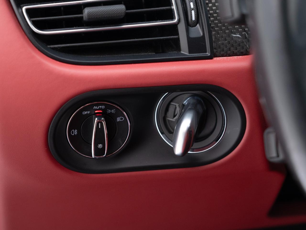 2023 Porsche Macan Pompano Beach FL