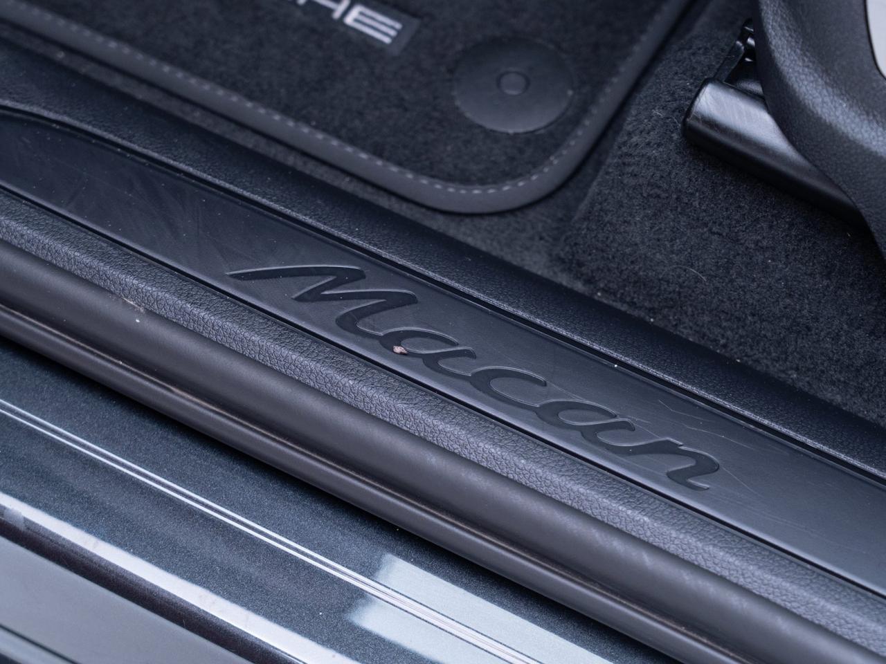 2023 Porsche Macan Pompano Beach FL