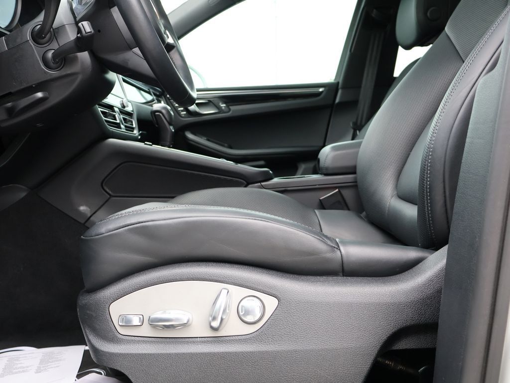 2023 Porsche Macan San Clemente CA