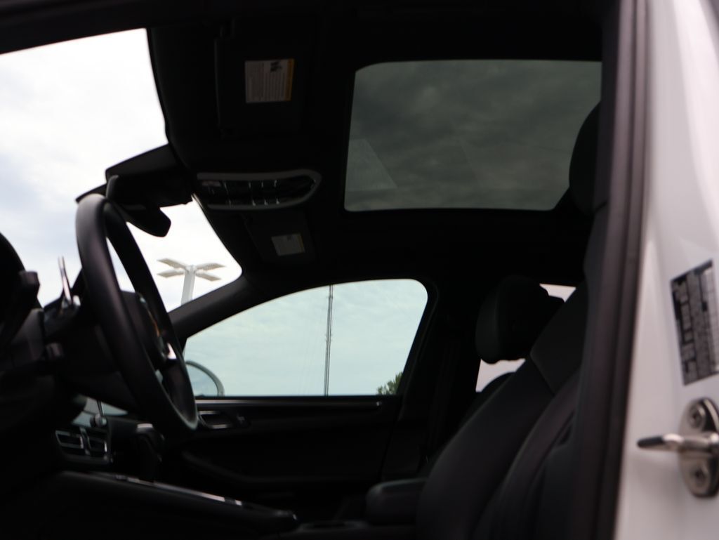 2023 Porsche Macan San Clemente CA
