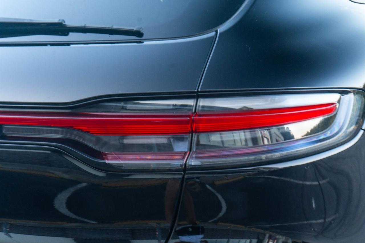 2023 Porsche Macan Yonkers NY