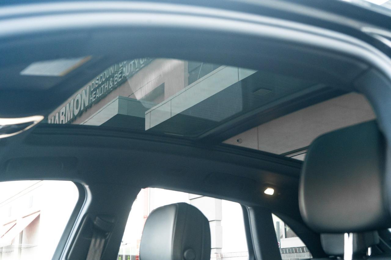 2023 Porsche Macan Yonkers NY