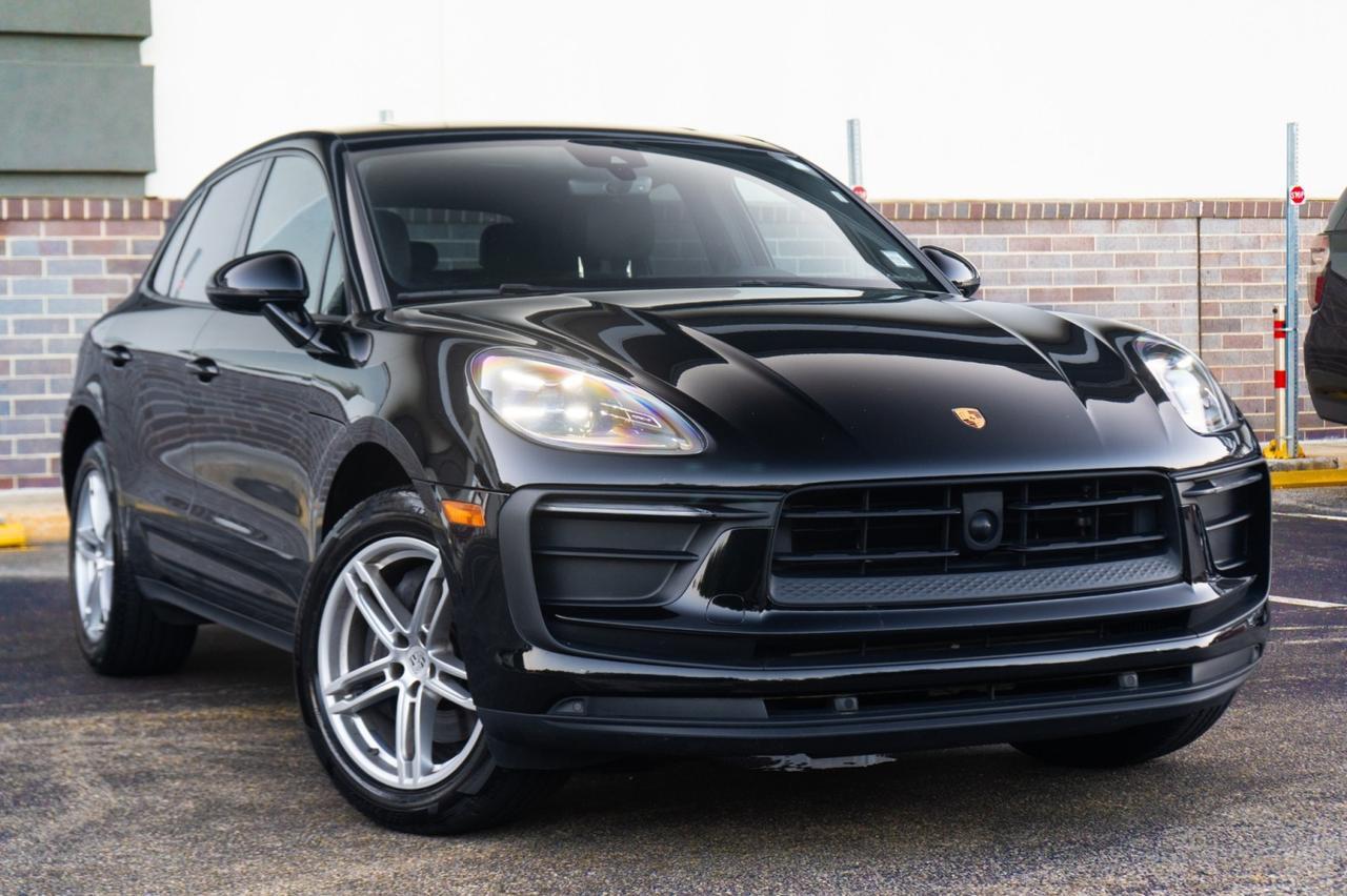 2023 Porsche Macan Yonkers NY