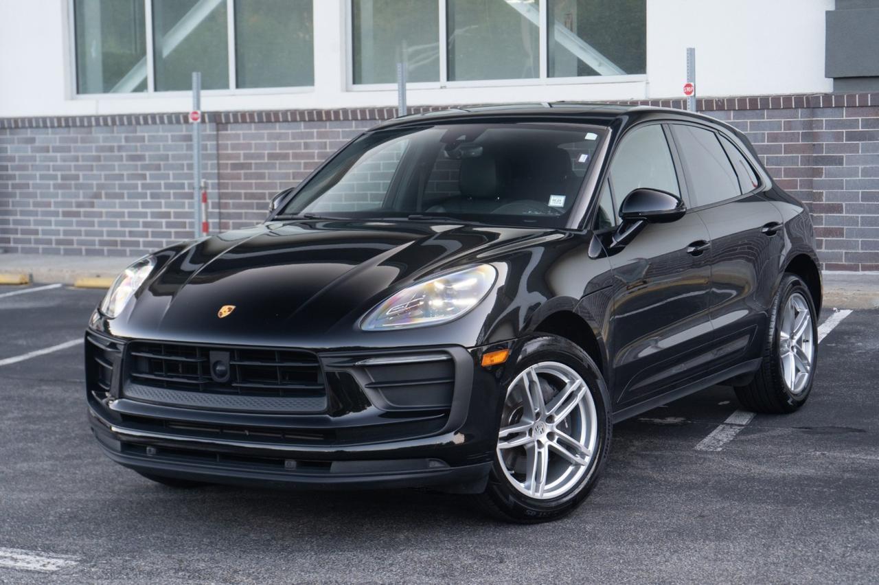 2023 Porsche Macan Yonkers NY