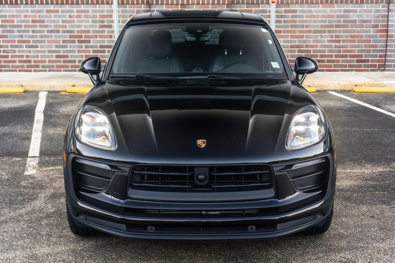2023 Porsche Macan Yonkers NY