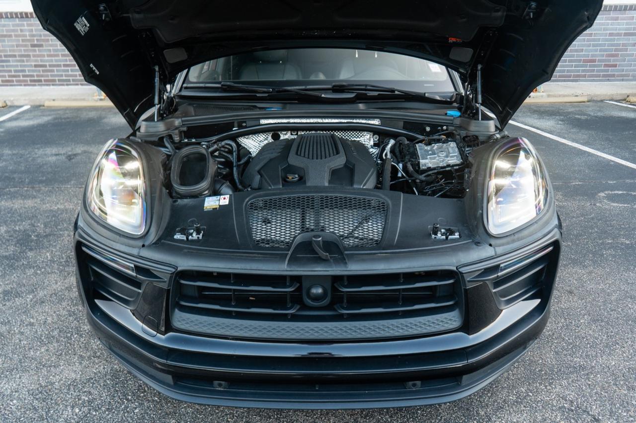 2023 Porsche Macan Yonkers NY