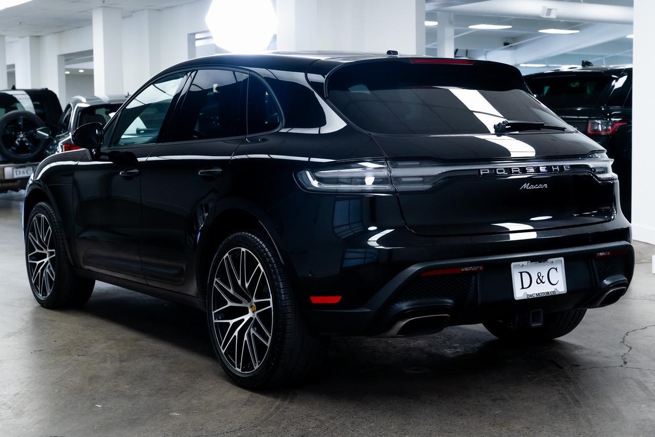 2023 Porsche Macan 1 Owner Vented Seats Panoramic Roof Portland OR