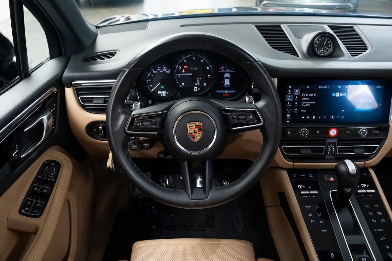 2023 Porsche Macan 1 Owner Vented Seats Panoramic Roof Portland OR