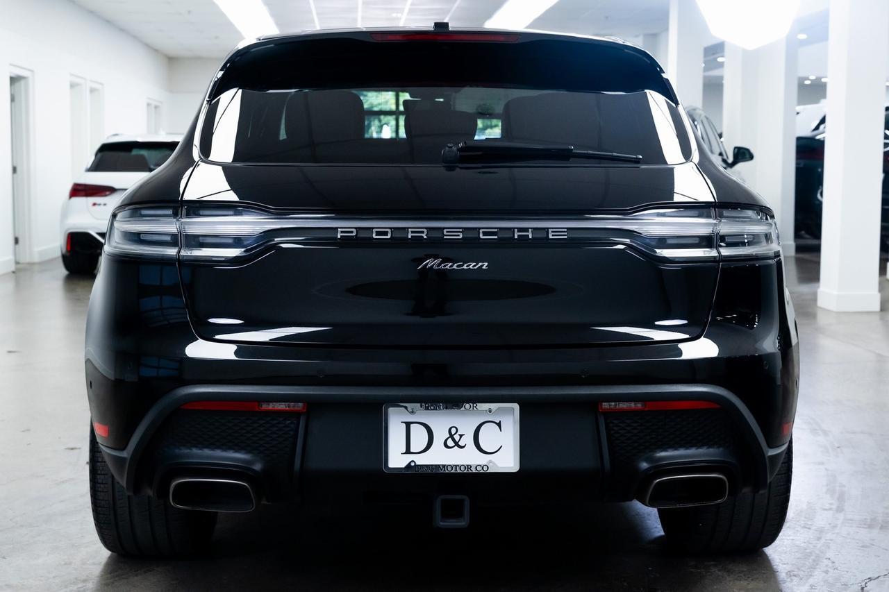 2023 Porsche Macan 1 Owner Vented Seats Panoramic Roof Portland OR