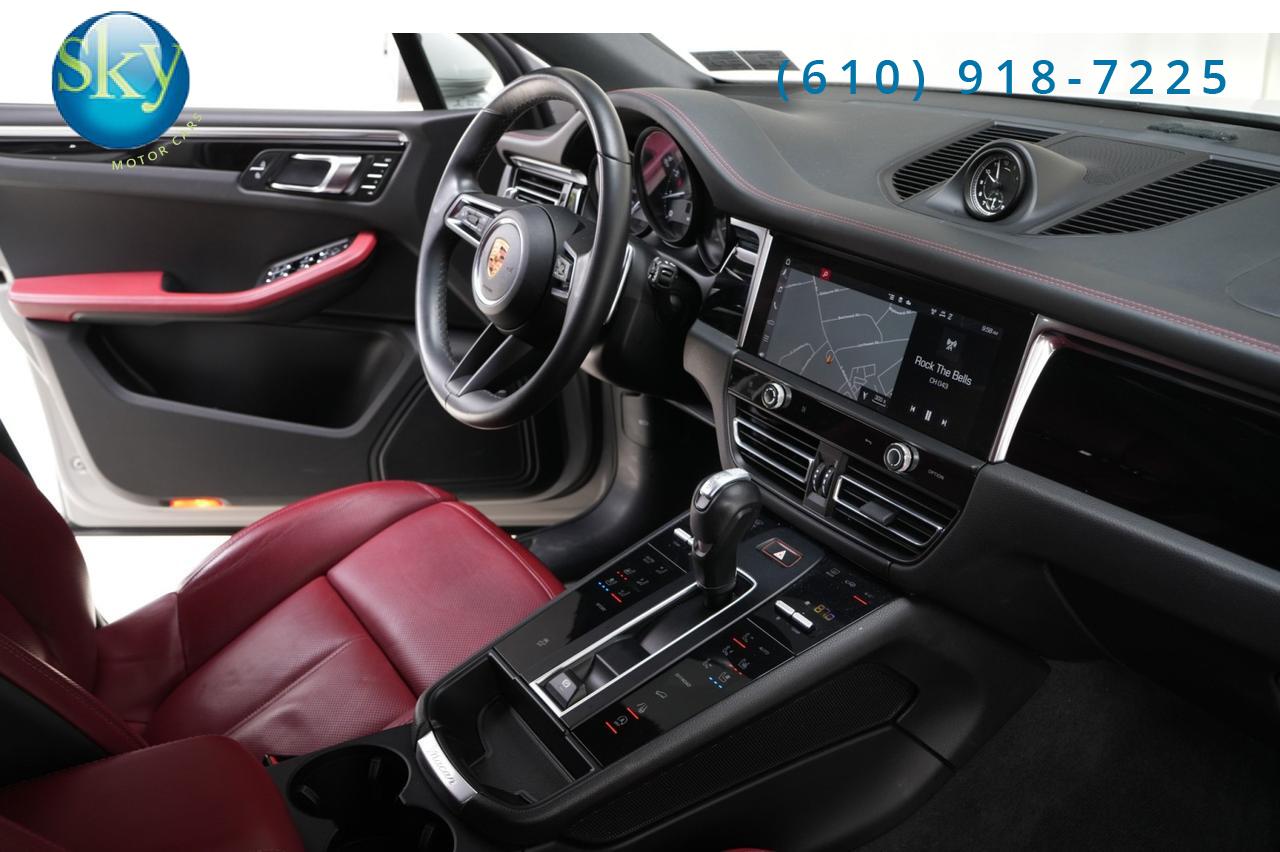 2023 Porsche Macan AWD West Chester PA
