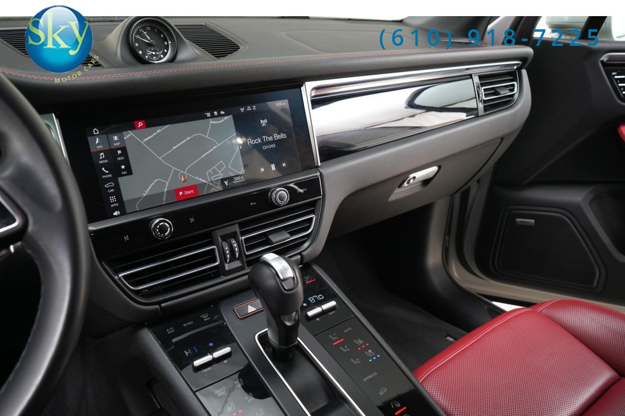 2023 Porsche Macan AWD West Chester PA