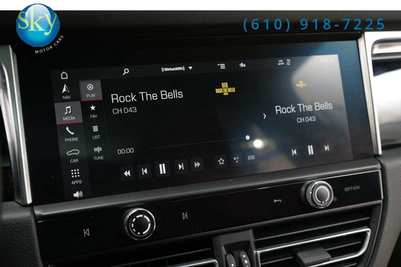 2023 Porsche Macan AWD West Chester PA