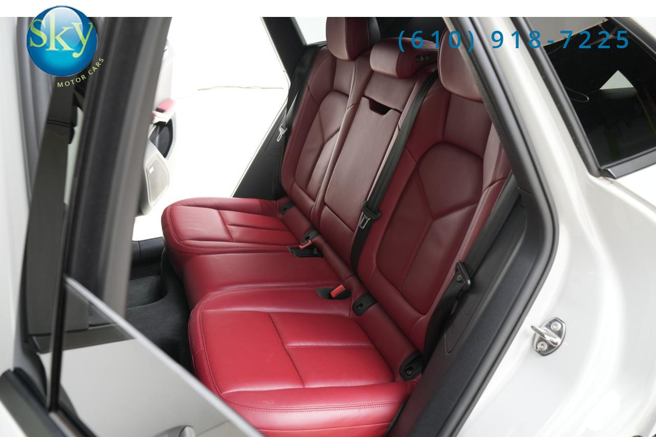 2023 Porsche Macan AWD West Chester PA