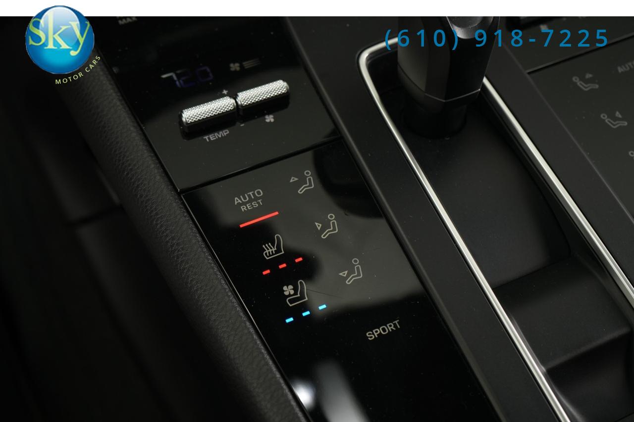2023 Porsche Macan AWD West Chester PA