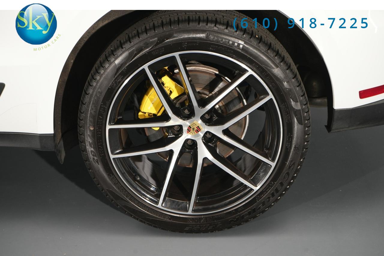 2023 Porsche Macan AWD West Chester PA