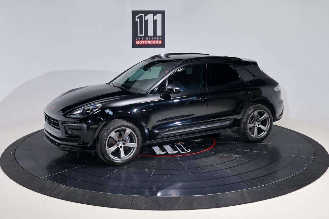 2023 Porsche Macan AWD