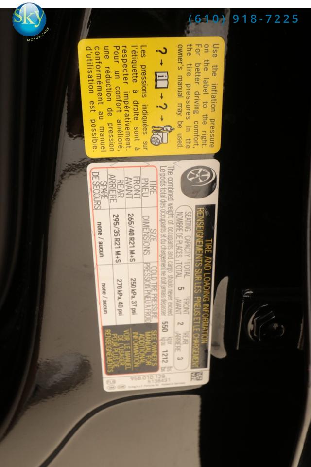 2023 Porsche Macan AWD PREMIUM PACKAGE PLUS West Chester PA