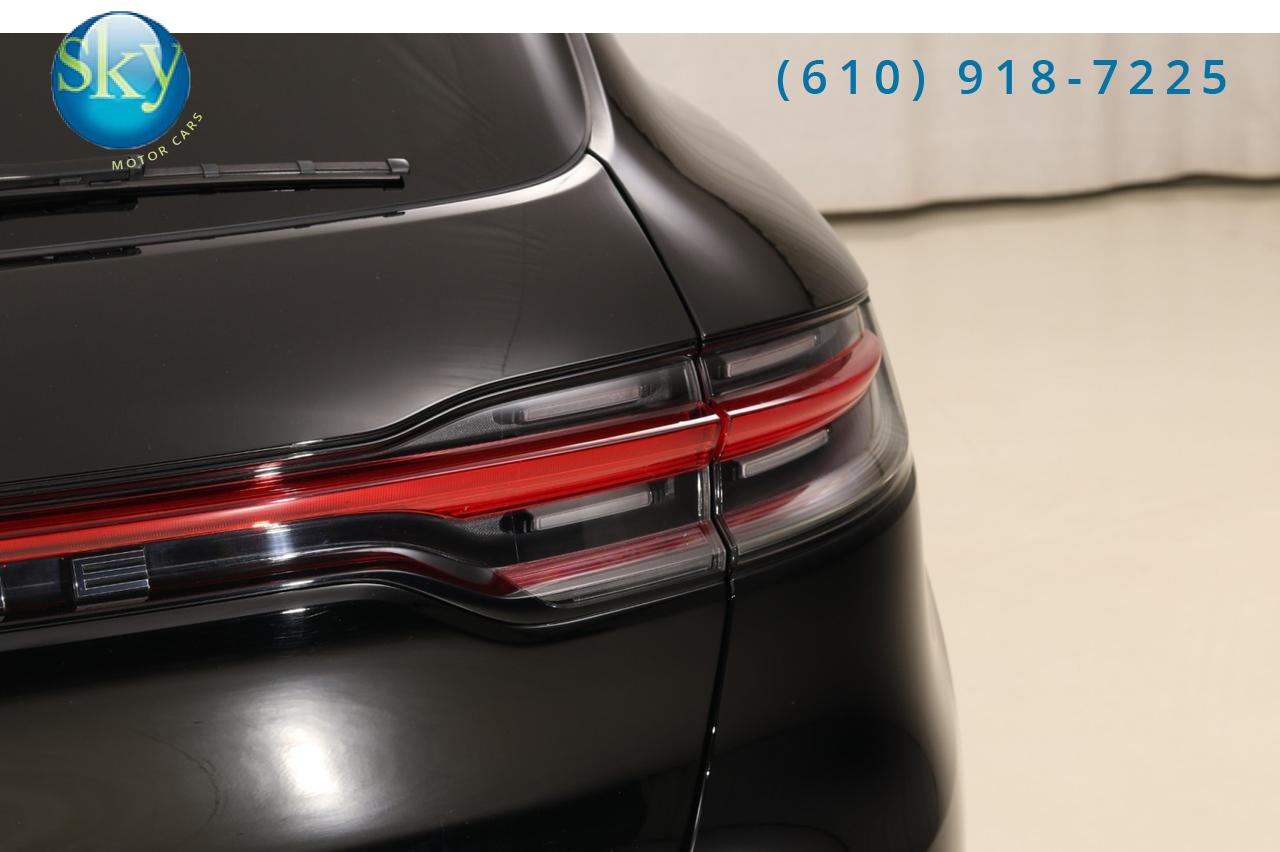 2023 Porsche Macan AWD PREMIUM PACKAGE PLUS West Chester PA