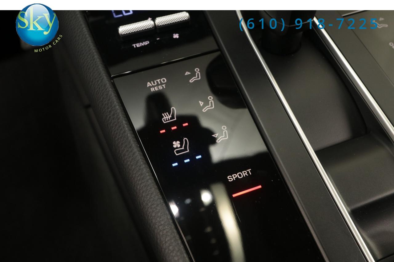 2023 Porsche Macan AWD PREMIUM PACKAGE PLUS West Chester PA