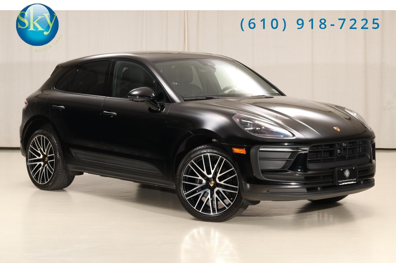 2023 Porsche Macan AWD PREMIUM PACKAGE PLUS West Chester PA