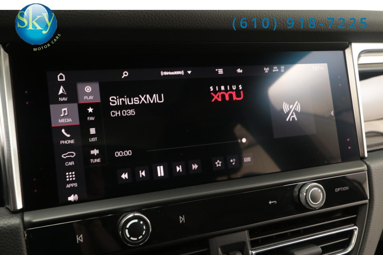 2023 Porsche Macan AWD PREMIUM PACKAGE PLUS West Chester PA