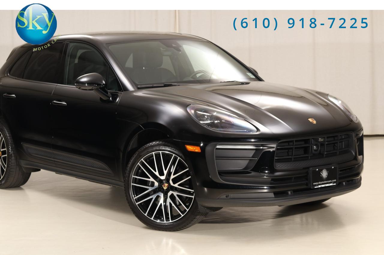 2023 Porsche Macan AWD PREMIUM PACKAGE PLUS West Chester PA