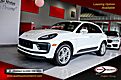 2023 Porsche Macan AWD, Pano Roof, Bose Surround Sound, Lane Assist, Self Steering Park Assist