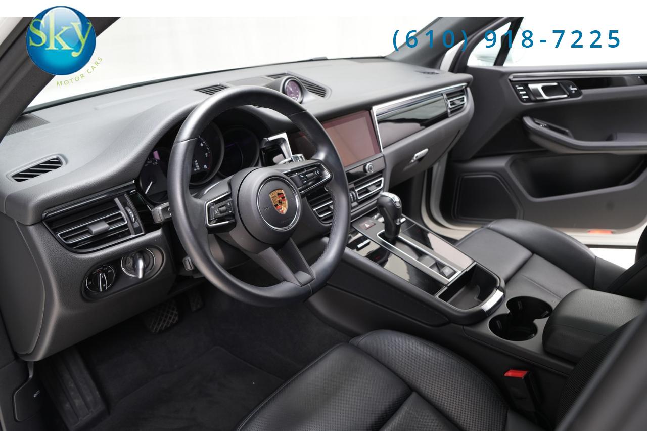 2023 Porsche Macan AWD Premium Package Plus 21&apos;s West Chester PA