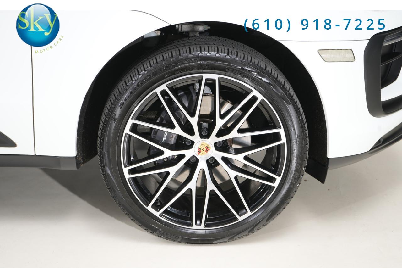 2023 Porsche Macan AWD Premium Package Plus 21&apos;s West Chester PA