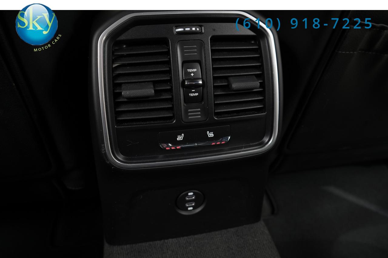 2023 Porsche Macan AWD Premium Package Plus 21&apos;s West Chester PA