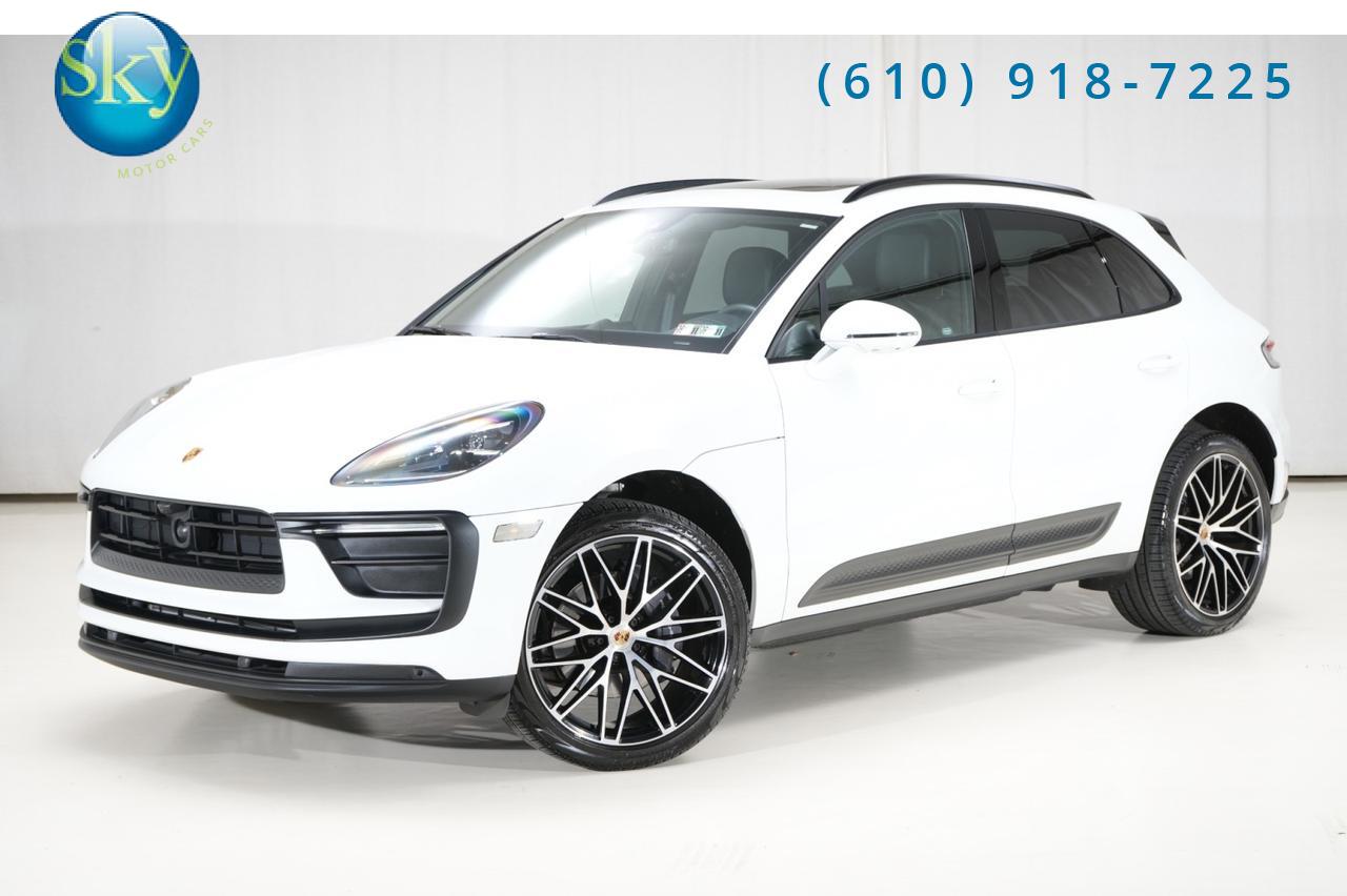 2023 Porsche Macan AWD Premium Package Plus 21&apos;s West Chester PA