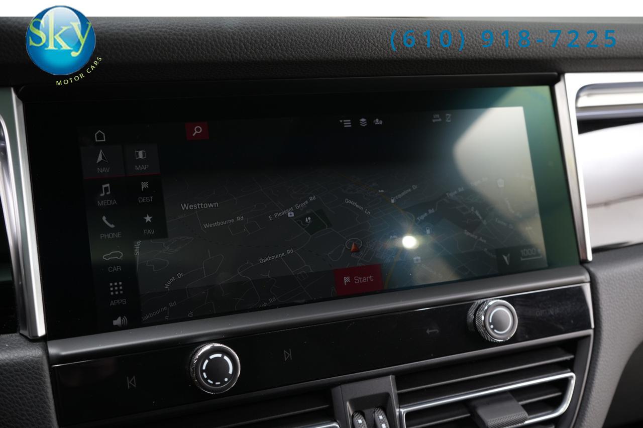 2023 Porsche Macan AWD Premium Package Plus 21&apos;s West Chester PA