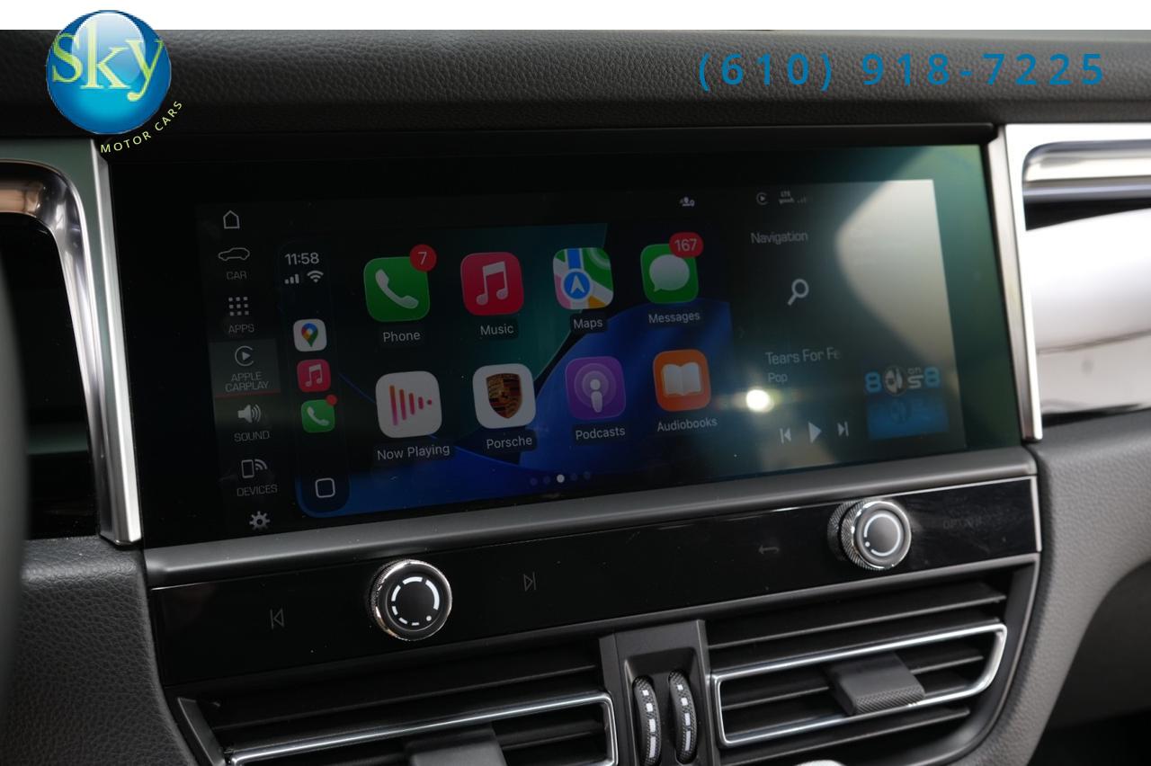 2023 Porsche Macan AWD Premium Package Plus 21&apos;s West Chester PA