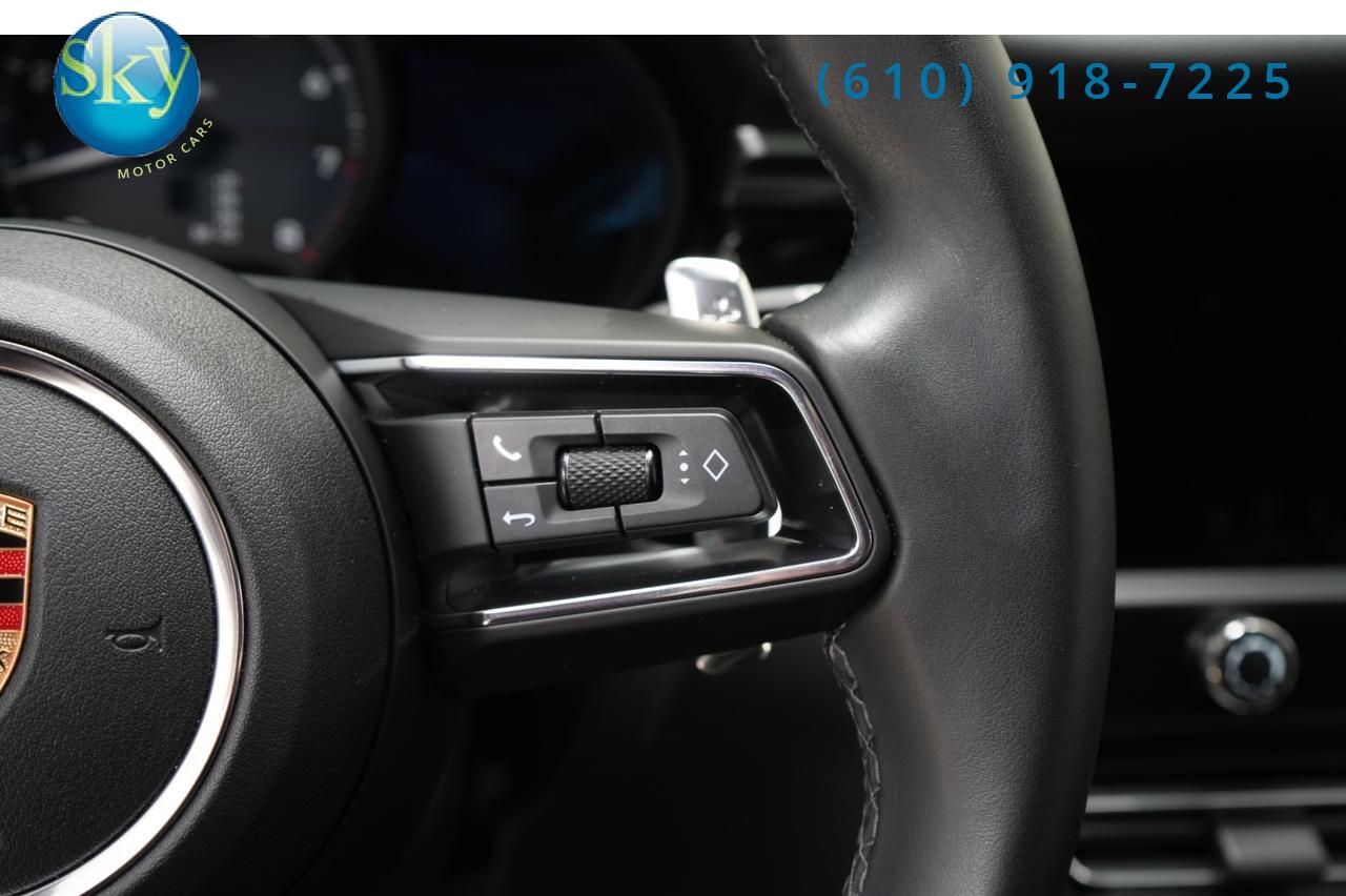 2023 Porsche Macan AWD Premium Package Plus 21&apos;s West Chester PA