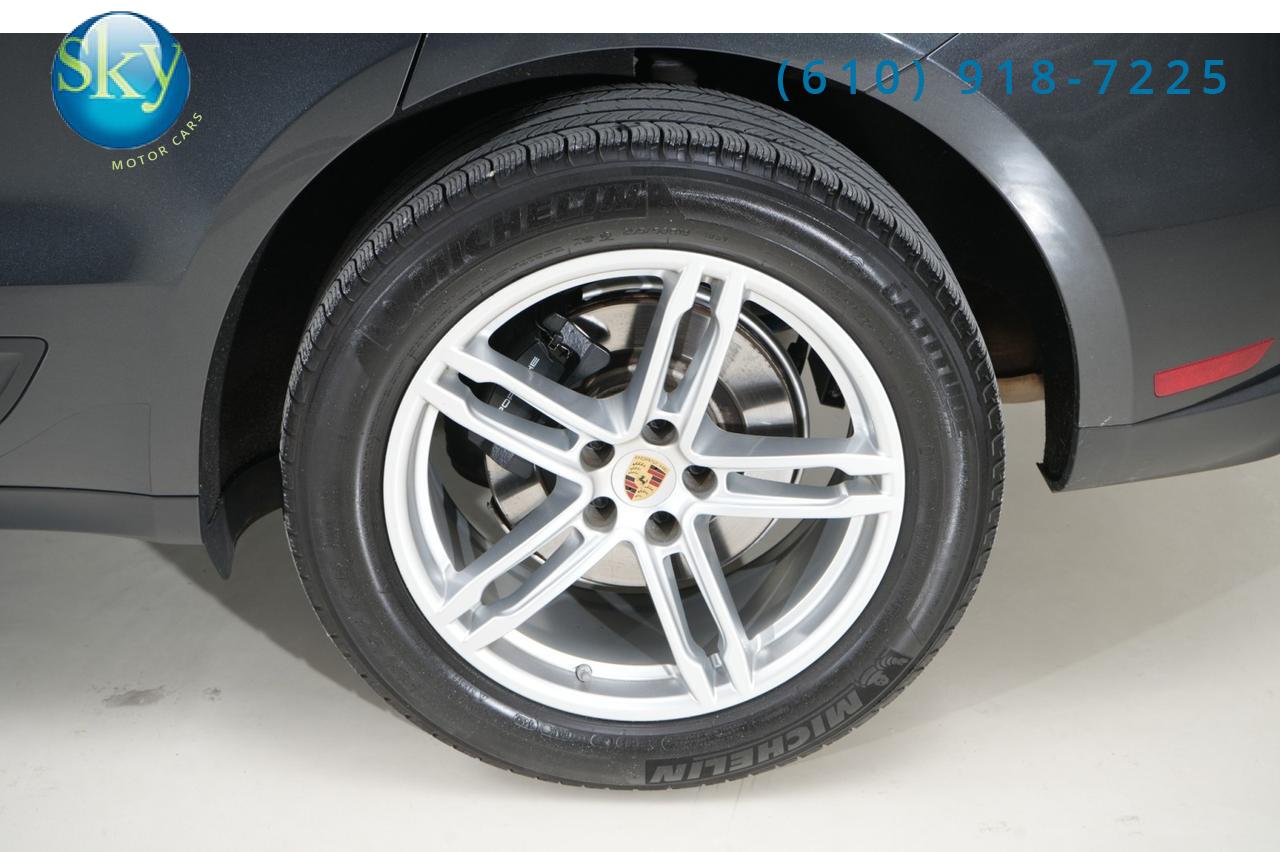 2023 Porsche Macan AWD West Chester PA