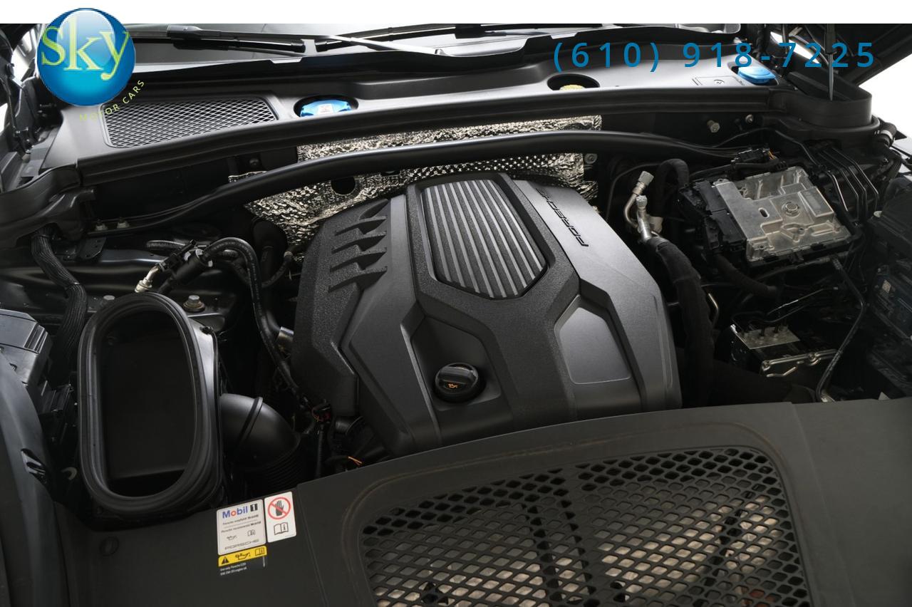 2023 Porsche Macan AWD West Chester PA