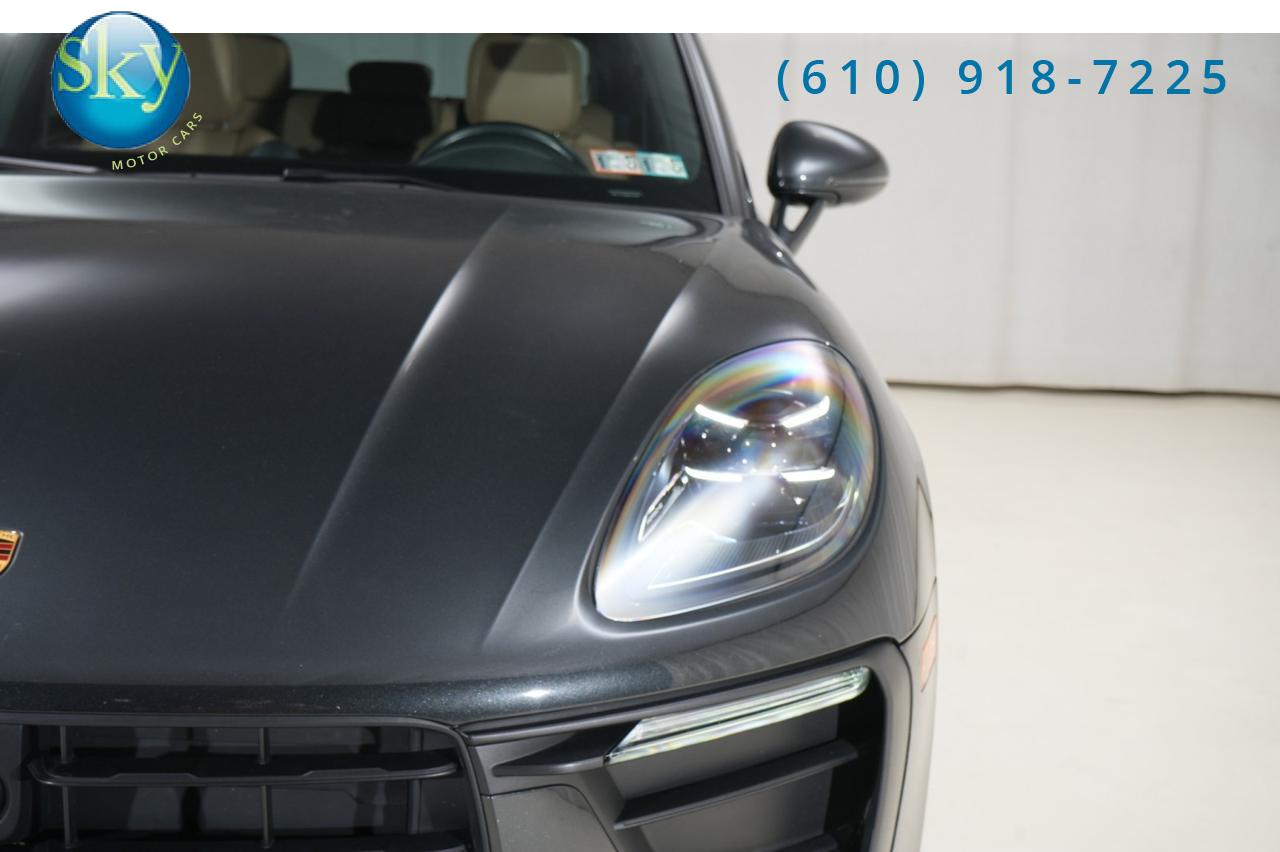 2023 Porsche Macan AWD West Chester PA