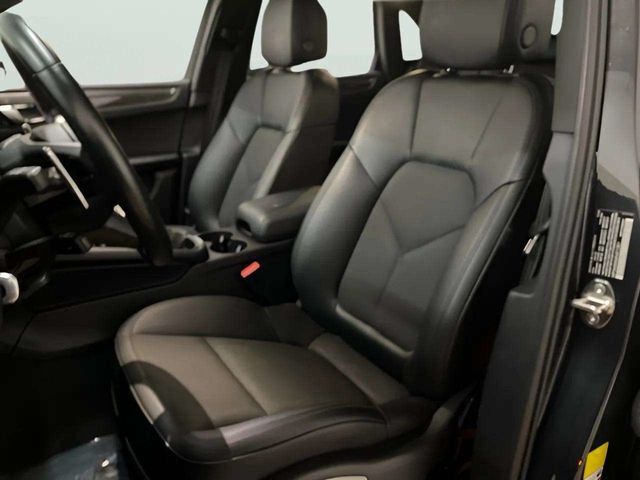2023 Porsche Macan Base Dallas TX
