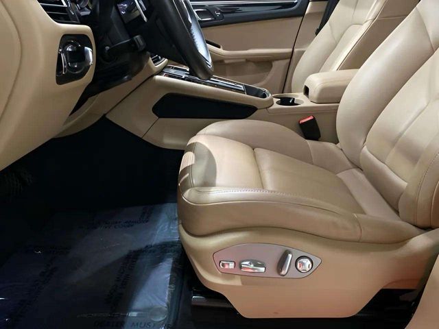2023 Porsche Macan Base Dallas TX